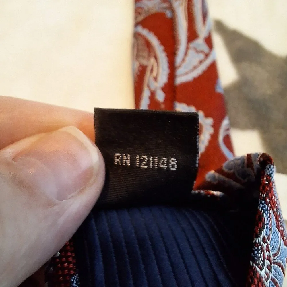 Westbury 100% Silk Mens Neck Tie Red‎ And Blue Paisley Design Business Casual